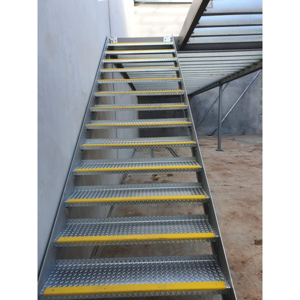 Yellow Anti-Slip Stair Nosings 50mm - Image 14