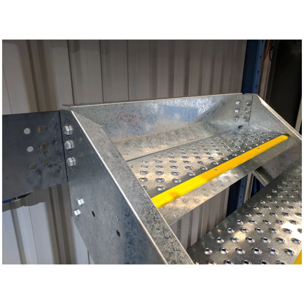 Light Duty - Top Attachment