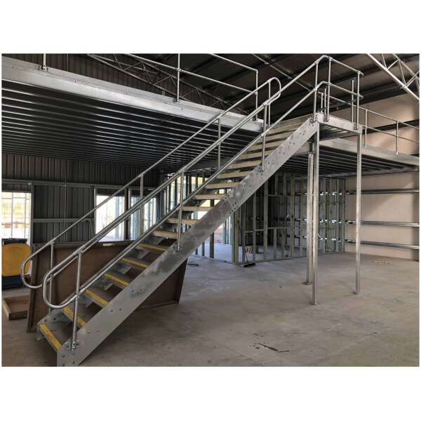 2 Pipe + Kick Plate Railing End Posts - Image 4
